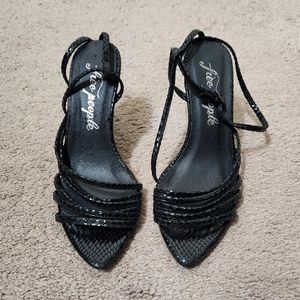 Free People Women's Black Leather Stiletto Gladiator Heels Size 6 US